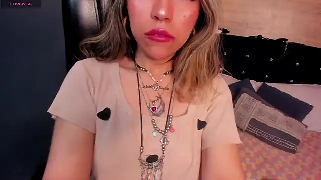 delilah fix online show from 26, 1, 2025