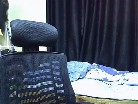 Horny-slut  online show from 28, 10, 2025