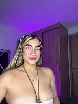 Issabela G1 online show from 6, 12, 2024