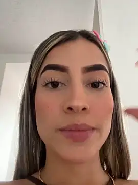 Issabela G1 online show from 7, 12, 2024