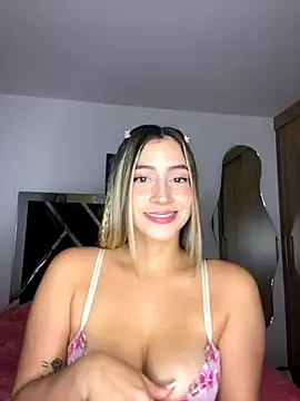 Issabela G1 online show from 18, 9, 2025