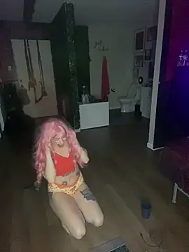 Snapshot of Luluof chatting on 1, 3, 2025 Luluof online show from 1, 3, 2025