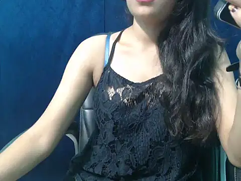 Yashi online show from 11, 9, 2025