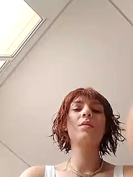 spacegirlll online show from 24, 12, 2024