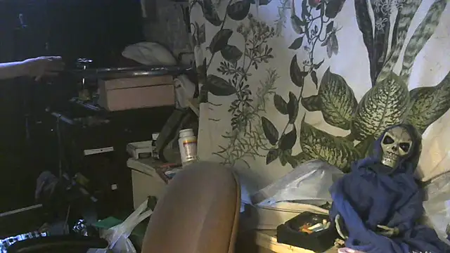 spacegirlll online show from 26, 2, 2025