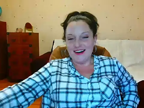 Snapshot of Alice3694 chatting on 2, 1, 2025 Alice3694 online show from 2, 1, 2025