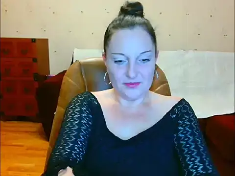 Snapshot of Alice3694 chatting on 1, 2, 2025 Alice3694 online show from 1, 2, 2025