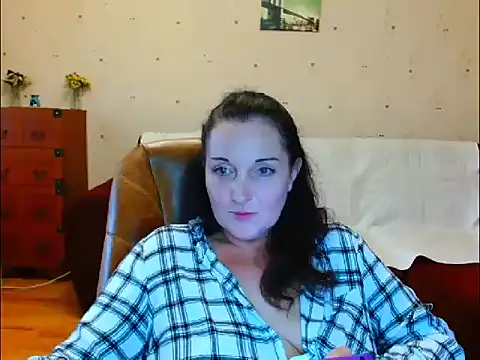 Snapshot of Alice3694 chatting on 12, 10, 2025 Alice3694 online show from 12, 10, 2025