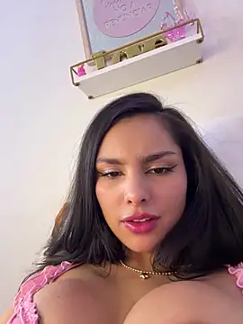 Maddy Rouse  online show from 17, 3, 2025