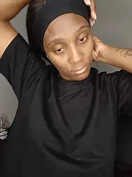 Snapshot of Lucy_Blacksilk chatting on 10, 7, 2026 Lucy Blacksilk online show from 10, 7, 2026
