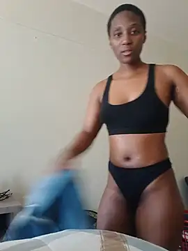 Snapshot of Lucy_Blacksilk chatting on 4, 8, 2026 Lucy Blacksilk online show from 4, 8, 2026