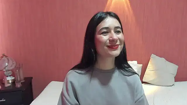 ChloeTurner  online show from 15, 2, 2025