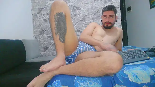 Aaron kwok28 online show from 3, 1, 2025