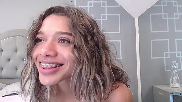 BritneyCollins online show from 9, 2, 2025