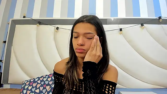 BritneyCollins online show from 28, 3, 2026