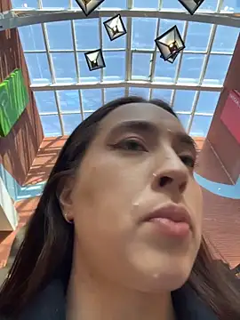 Holly Play online show from 20, 3, 2026