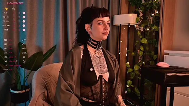 MichaellaMoon online show from 9, 12, 2024