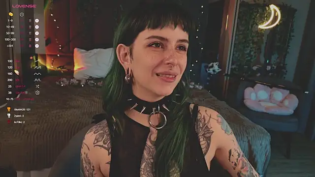 MichaellaMoon online show from 8, 3, 2025