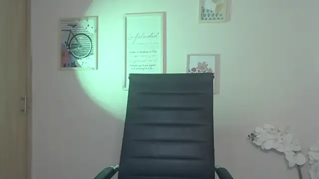 lucy diiaz online show from 29, 1, 2025