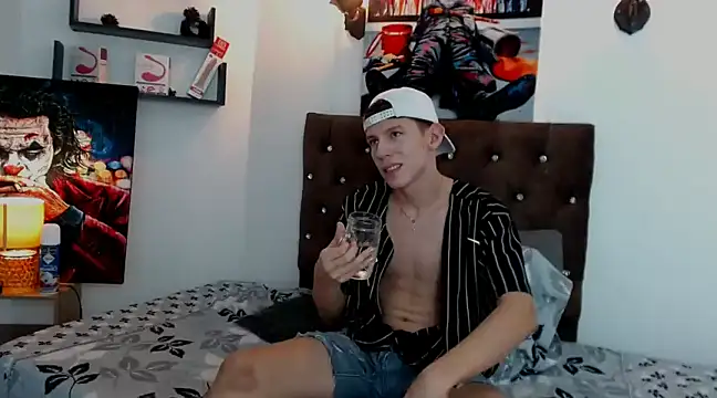 flowers18 online show from 15, 1, 2025