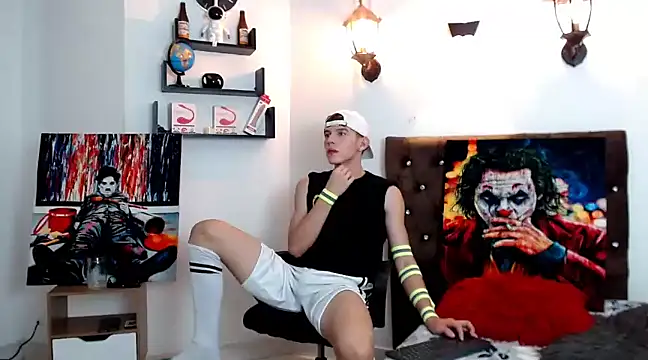 flowers18 online show from 24, 2, 2025