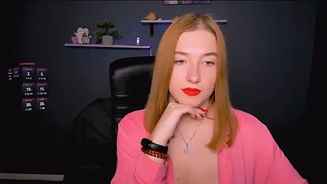 Snapshot of daisy_candy chatting on 11, 12, 2024 daisy candy online show from 11, 12, 2024