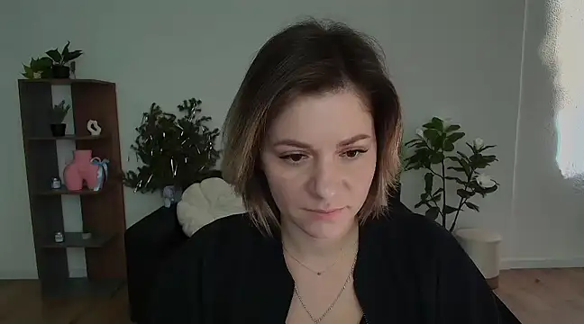 MariaSttone online show from 11, 1, 2025