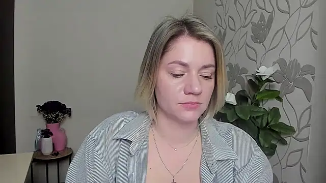 MariaSttone online show from 11, 3, 2025