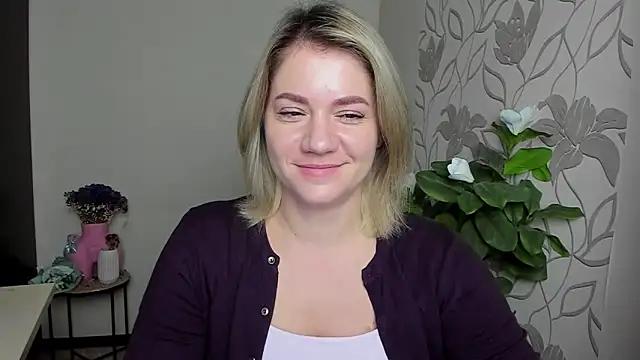 MariaSttone online show from 13, 10, 2025