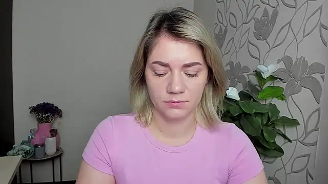 MariaSttone online show from 29, 10, 2025