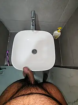 Snapshot of rahulGJ03 chatting on 14, 1, 2025 rahulGJ03 online show from 14, 1, 2025