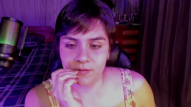 isabelacooperr online show from 4, 8, 2026
