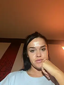 English-Chloe96 online show from 3, 3, 2025