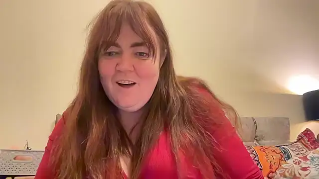 curvy-milf-abbie online show from 9, 12, 2024