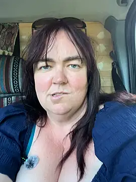 curvy-milf-abbie online show from 24, 6, 2026