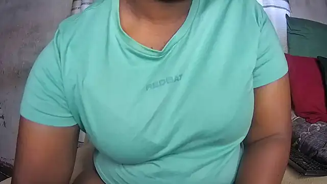 Snapshot of Sexyebonyxxx87 chatting on 10, 9, 2025 Sexyebonyxxx87 online show from 10, 9, 2025