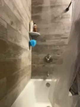 EllaSnow online show from 19, 4, 2026