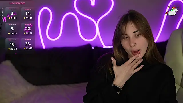 JennyyLuv online show from 29, 11, 2025