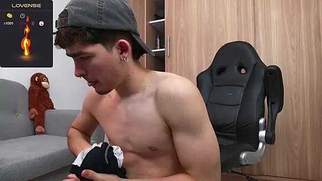 zenn rush1 online show from 17, 12, 2024