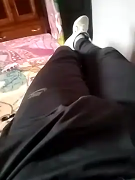 Snapshot of momoh chatting on 19, 1, 2025 momoh online show from 19, 1, 2025