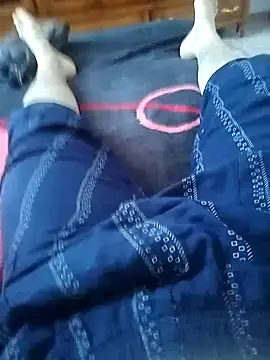 Snapshot of momoh chatting on 5, 4, 2026 momoh online show from 5, 4, 2026