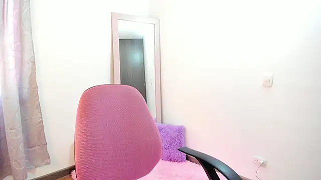 Anniie grey online show from 22, 9, 2025