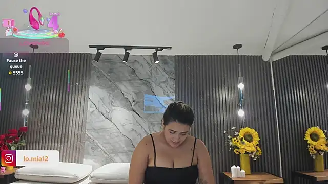 Snapshot of julietha_taylor chatting on 4, 5, 2026 julietha taylor online show from 4, 5, 2026