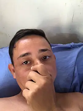 isacalejandroo online show from 27, 12, 2024