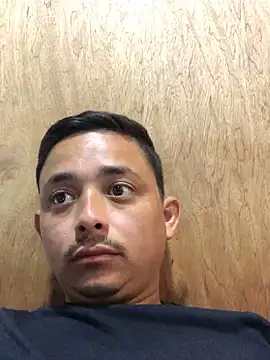 isacalejandroo online show from 29, 12, 2024