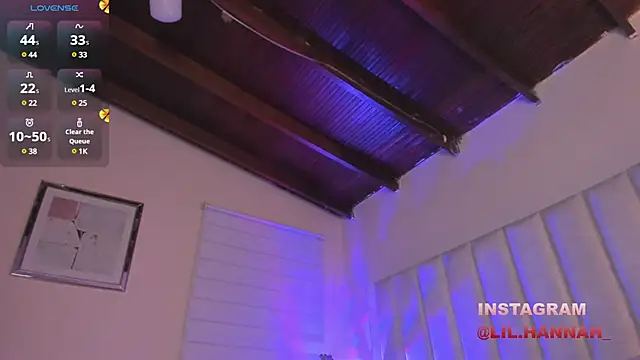 Snapshot of lil_hanna18 chatting on 1, 2, 2025 lil hanna18 online show from 1, 2, 2025