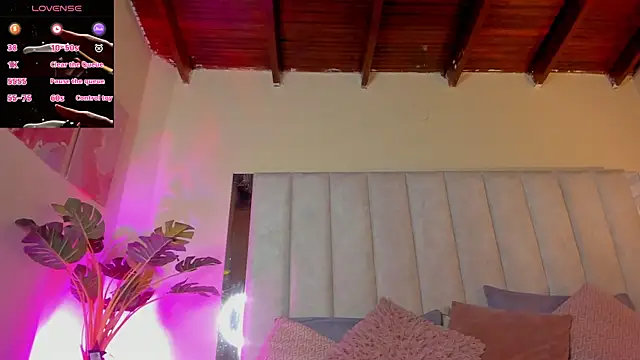 lil hanna18 online show from 10, 11, 2025