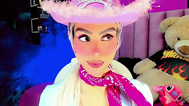 Snapshot of dollswit01 chatting on 22, 2, 2025 dollswit01 online show from 22, 2, 2025