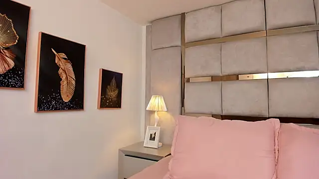 AmbarJensen online show from 25, 9, 2025