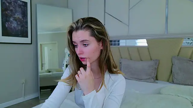 MarybethSnow online show from 29, 12, 2024